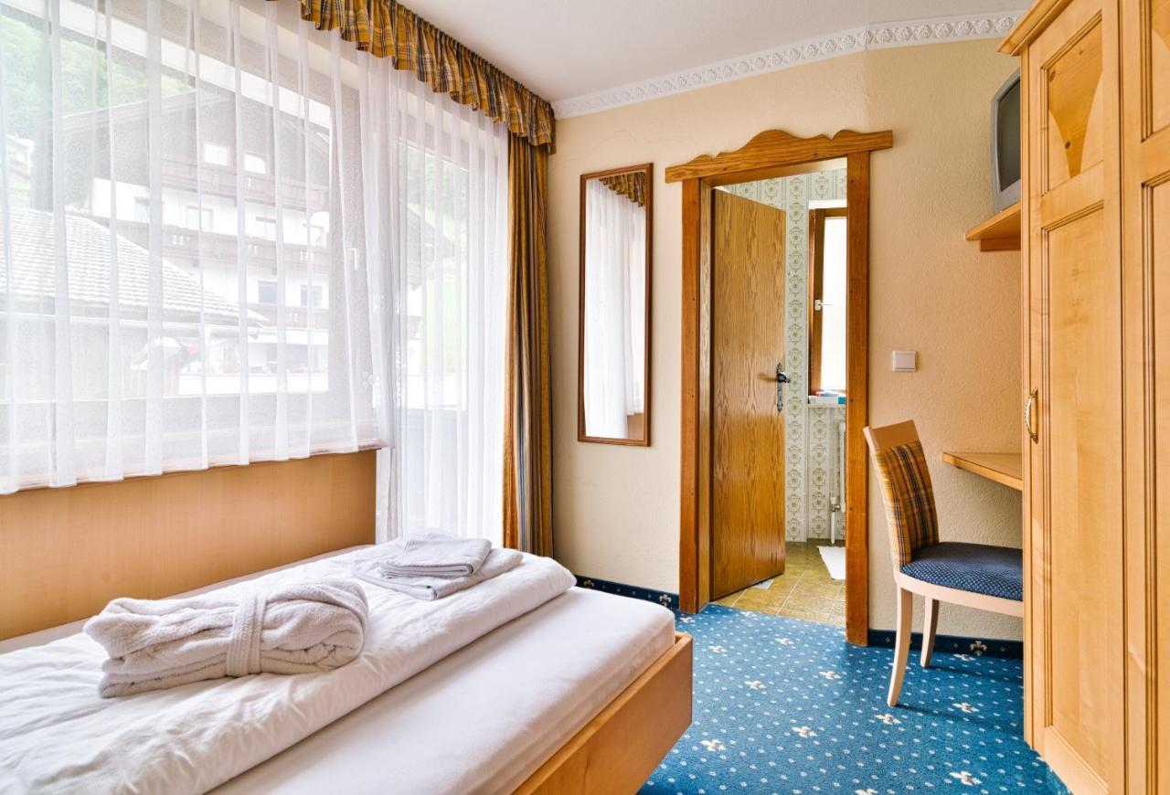 Hotel Eberl Finkenberg Buitenkant foto